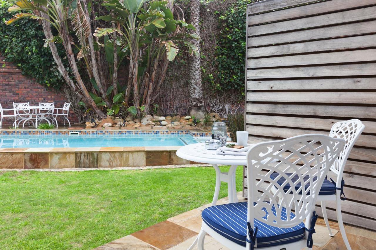 The Sir David Boutique Guest House Bloubergstrand Exterior photo