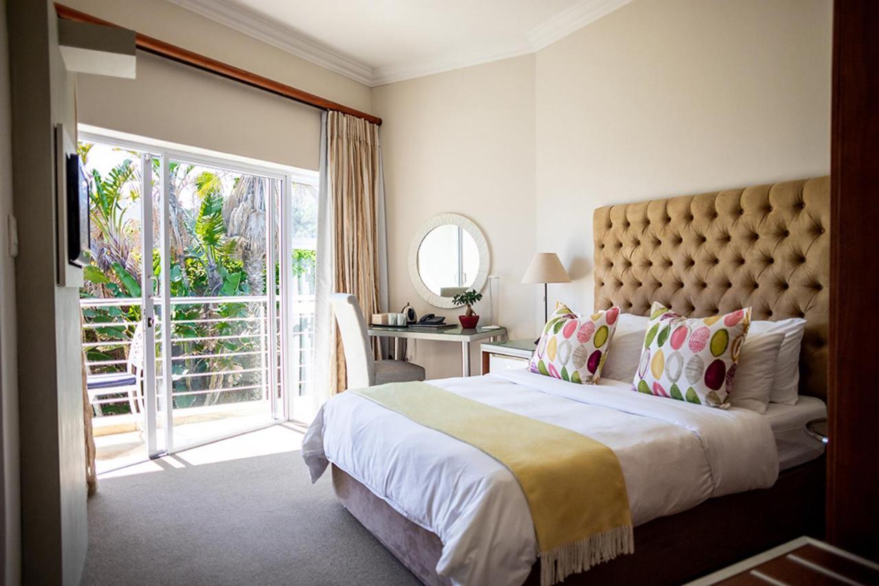 The Sir David Boutique Guest House Bloubergstrand Exterior photo