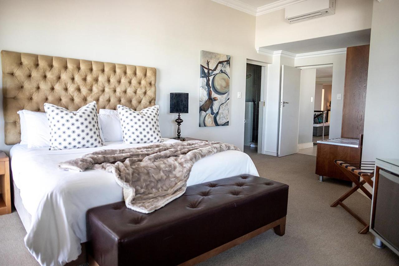 The Sir David Boutique Guest House Bloubergstrand Exterior photo