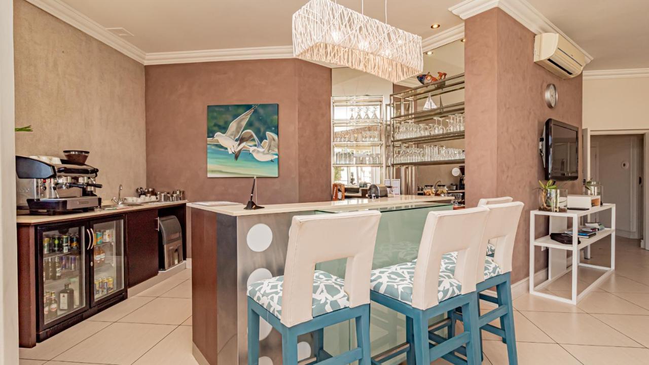 The Sir David Boutique Guest House Bloubergstrand Exterior photo