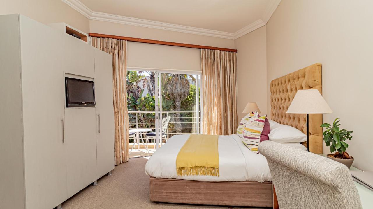 The Sir David Boutique Guest House Bloubergstrand Exterior photo
