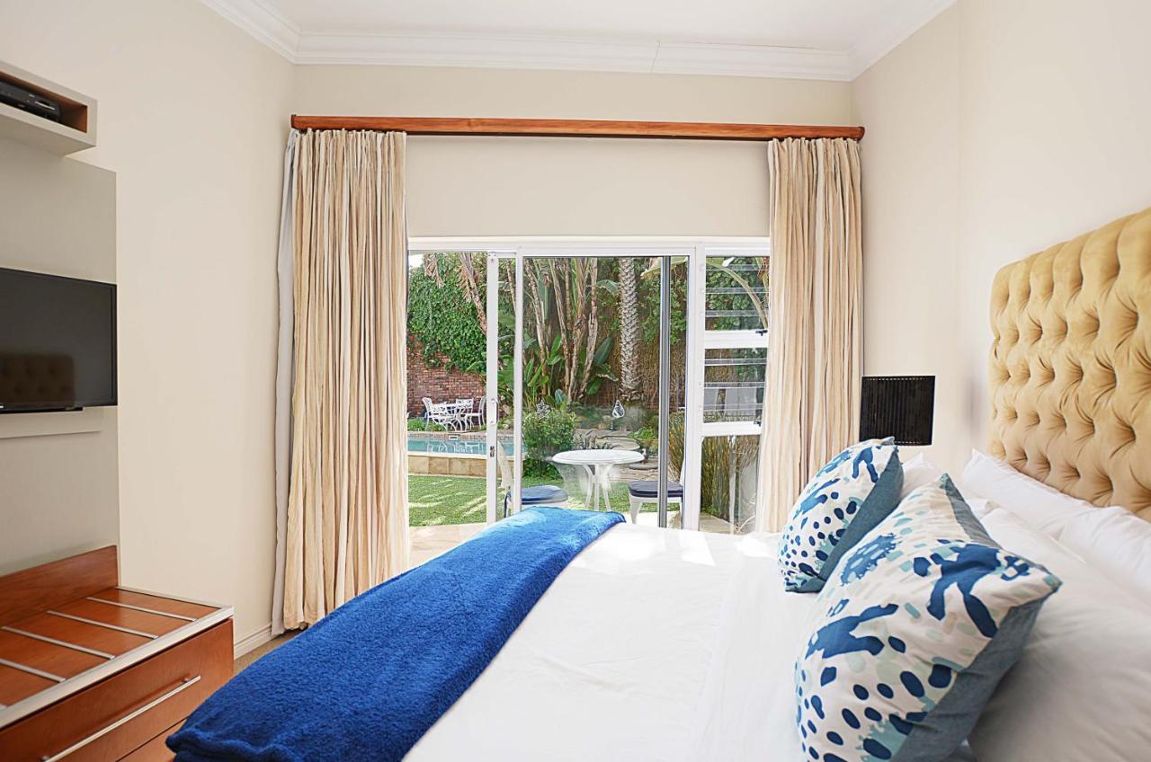 The Sir David Boutique Guest House Bloubergstrand Exterior photo