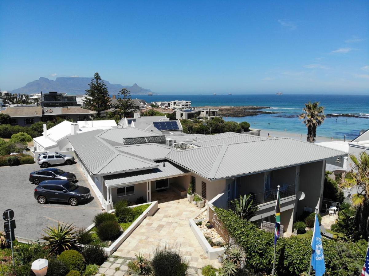 The Sir David Boutique Guest House Bloubergstrand Exterior photo